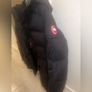 Black Canadian Goose Jacket. Size Medium in black.
